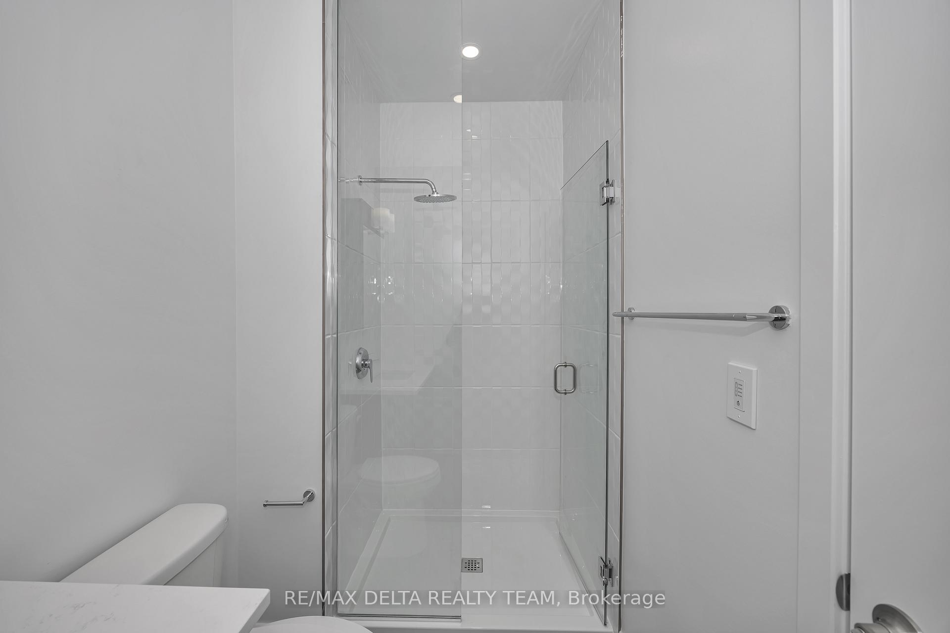 Photo 9 of Unit 203, 180 George Street, Ottawa, Lower Town/Byward Market — HOMEH