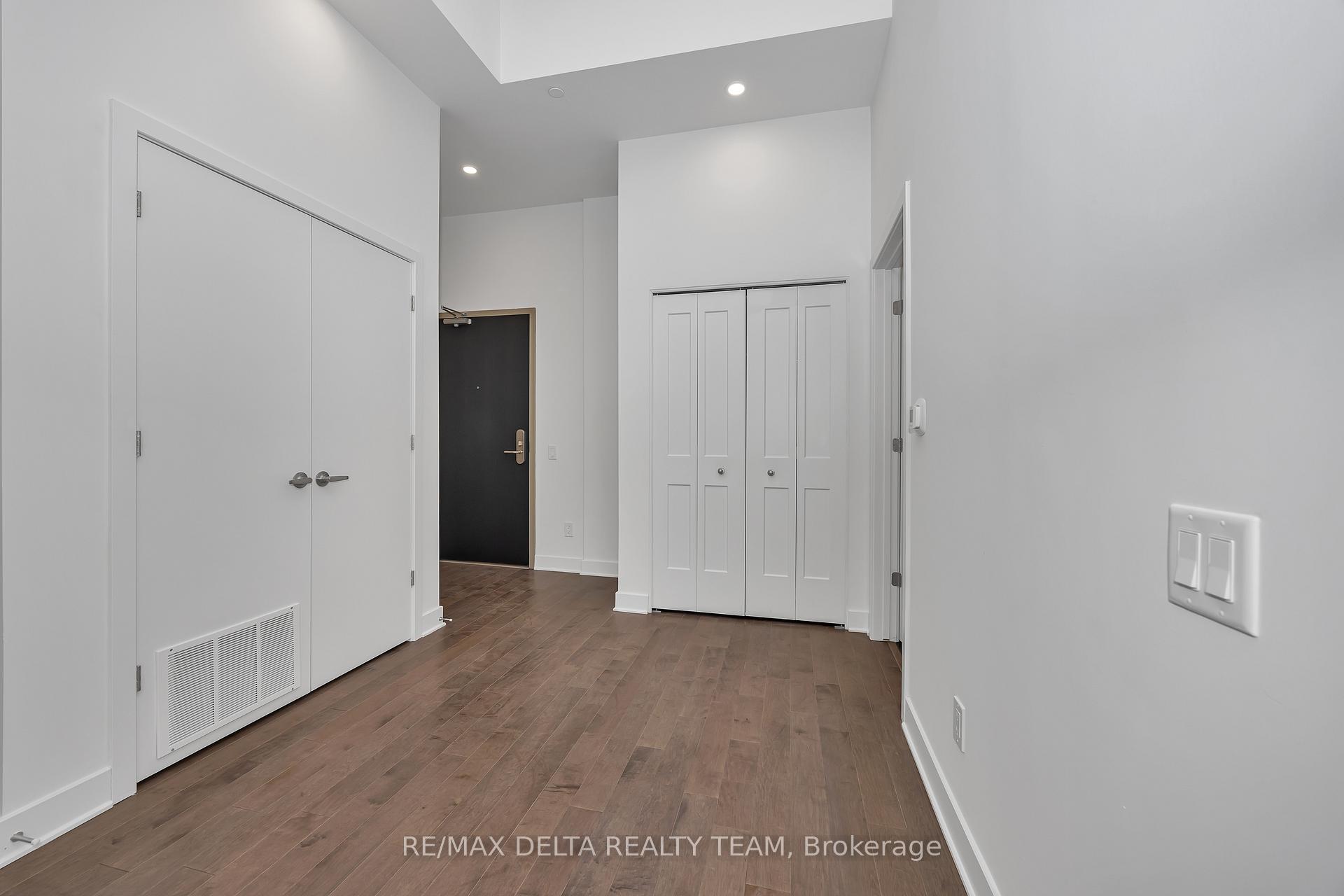 Photo 11 of Unit 203, 180 George Street, Ottawa, Lower Town/Byward Market — HOMEH