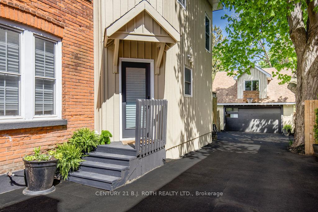 Photo 4 of 56 Holgate Street, Barrie, Allandale — HOMEH