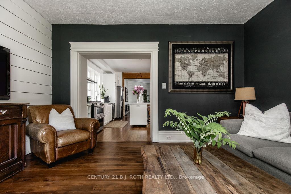 Photo 19 of 56 Holgate Street, Barrie, Allandale — HOMEH
