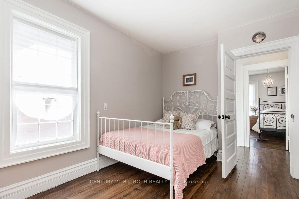 Photo 31 of 56 Holgate Street, Barrie, Allandale — HOMEH
