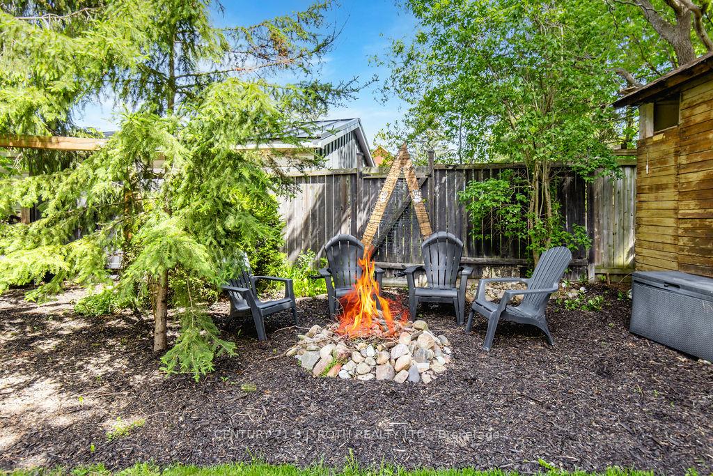 Photo 44 of 56 Holgate Street, Barrie, Allandale — HOMEH