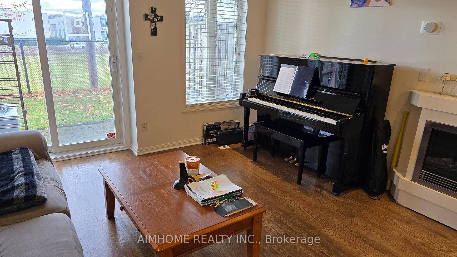 Photo 3 of Unit 6, 2 St Moritz Way, Markham, Unionville — HOMEH