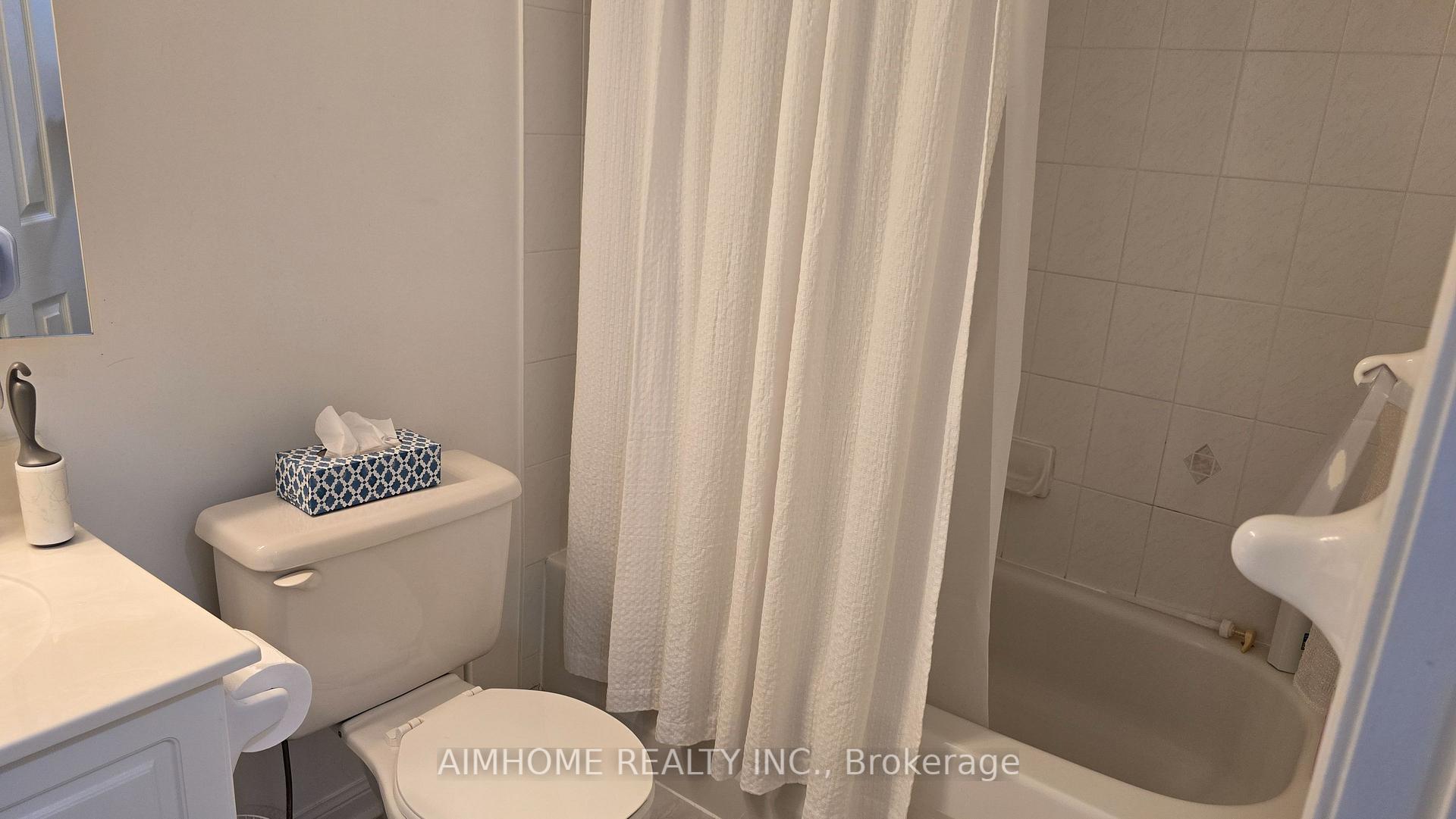 Photo 8 of Unit 6, 2 St Moritz Way, Markham, Unionville — HOMEH