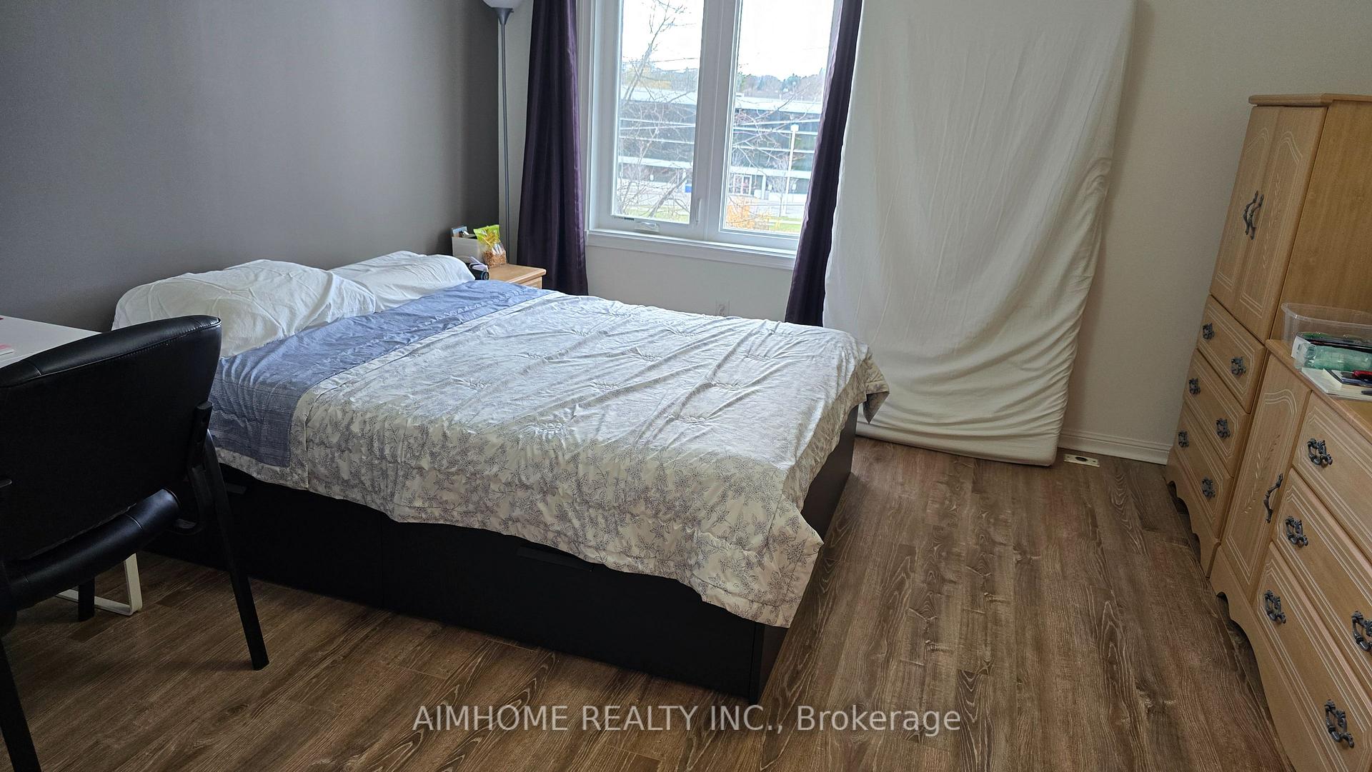 Photo 9 of Unit 6, 2 St Moritz Way, Markham, Unionville — HOMEH