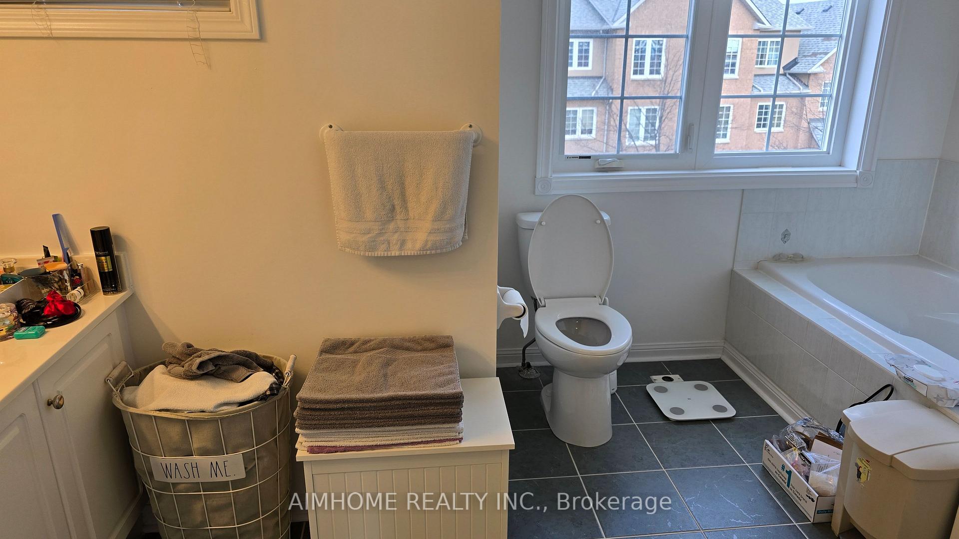 Photo 10 of Unit 6, 2 St Moritz Way, Markham, Unionville — HOMEH