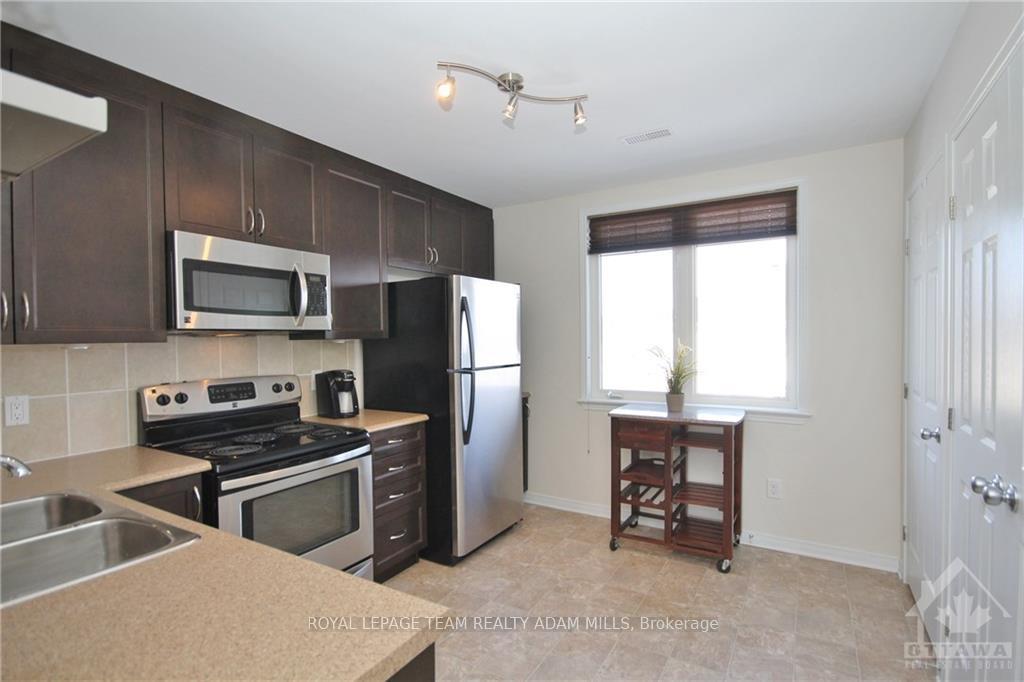 Photo 11 of 266 Espin Heights, Ottawa, Barrhaven - Stonebridge — HOMEH