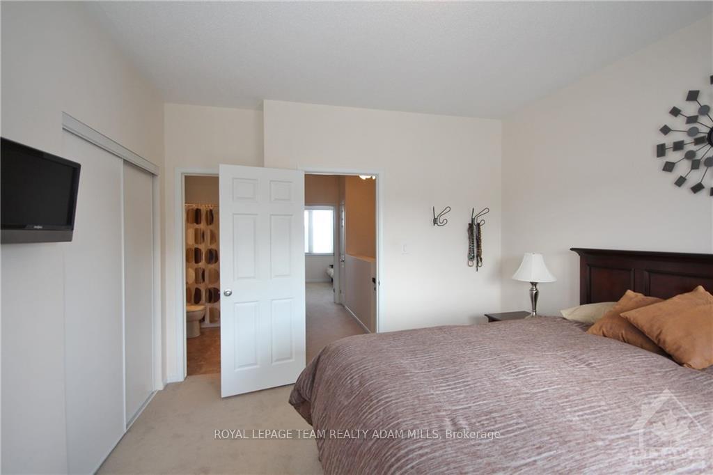 Photo 19 of 266 Espin Heights, Ottawa, Barrhaven - Stonebridge — HOMEH