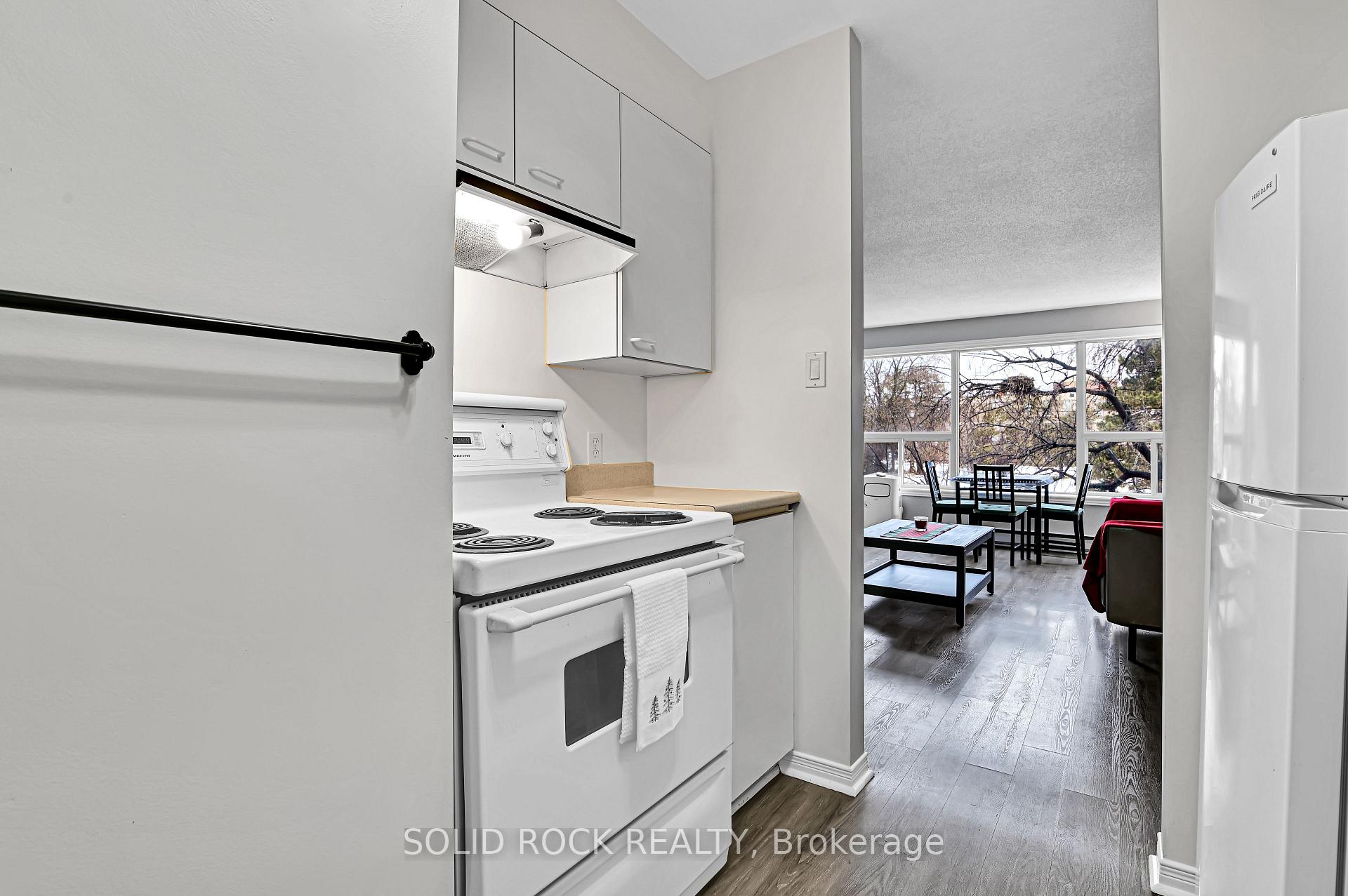 Photo 15 of Unit 203, 1490 Heron Road, Ottawa, Heron Gate — HOMEH