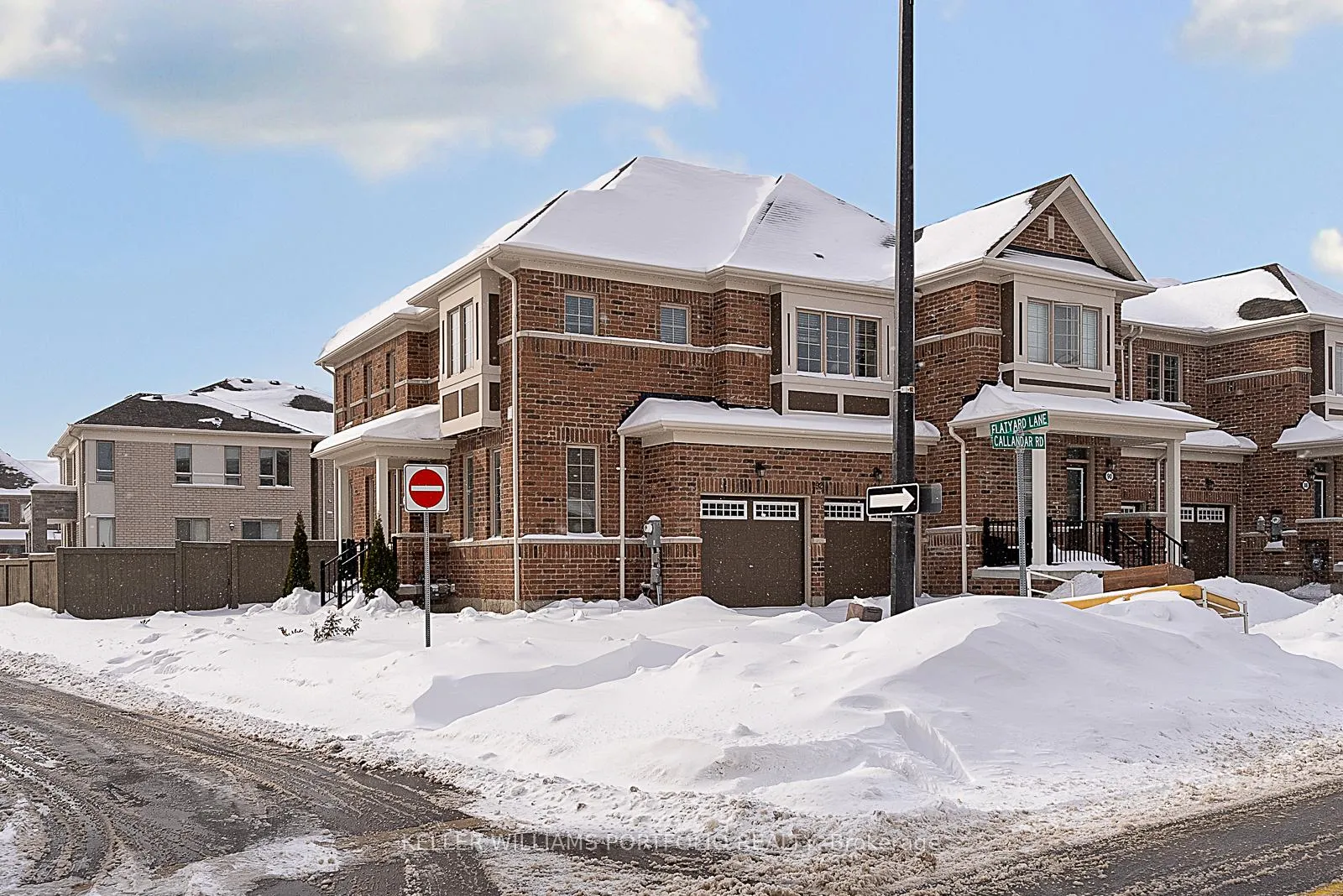 Photo 2 of 92 Callandar Road, Brampton, Northwest Brampton — HOMEH