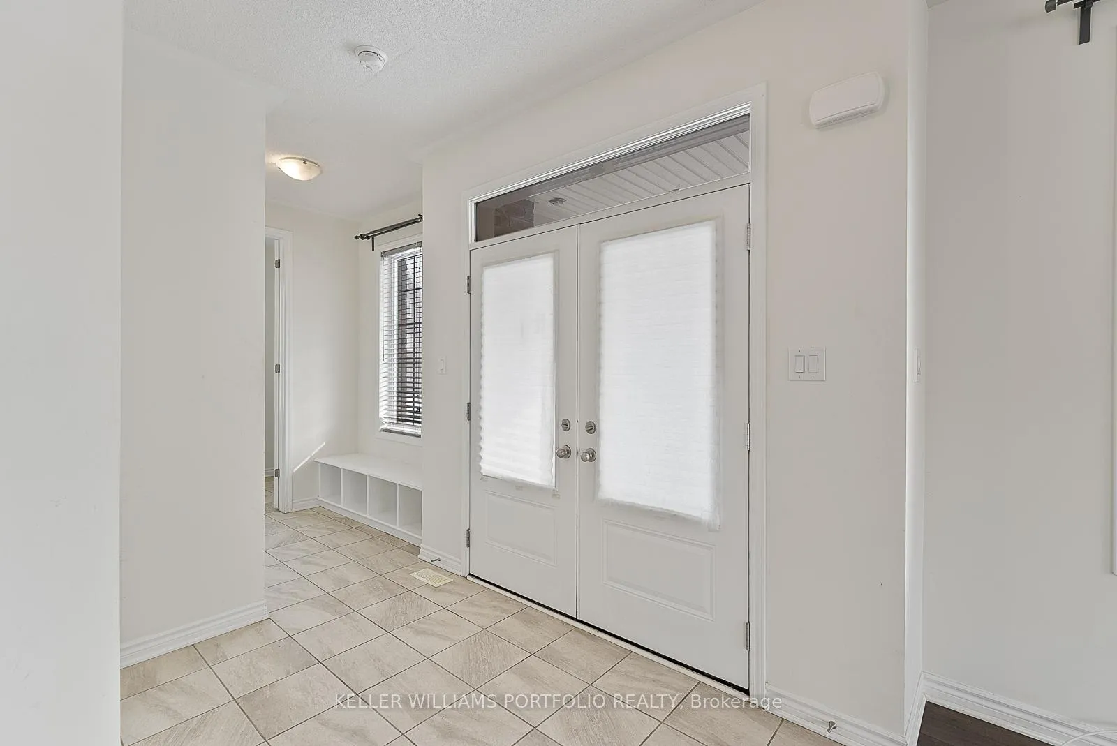 Photo 6 of 92 Callandar Road, Brampton, Northwest Brampton — HOMEH