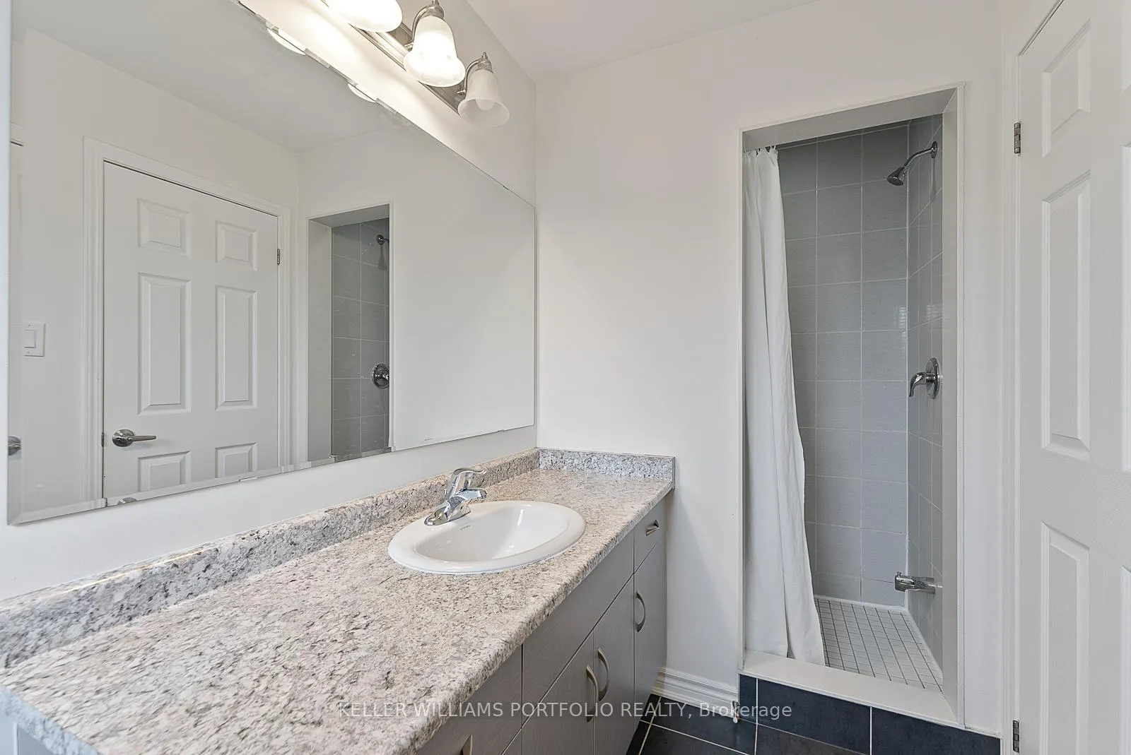 Photo 24 of 92 Callandar Road, Brampton, Northwest Brampton — HOMEH