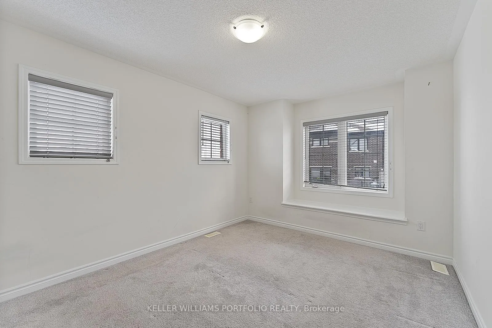 Photo 26 of 92 Callandar Road, Brampton, Northwest Brampton — HOMEH