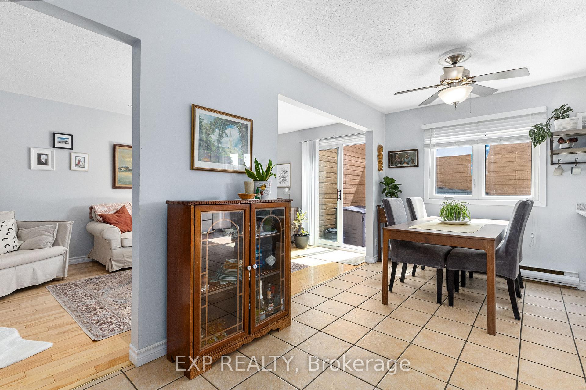Photo 5 of Unit 94, 215 Petrie Lane, Ottawa, Kanata - Beaverbrook — HOMEH