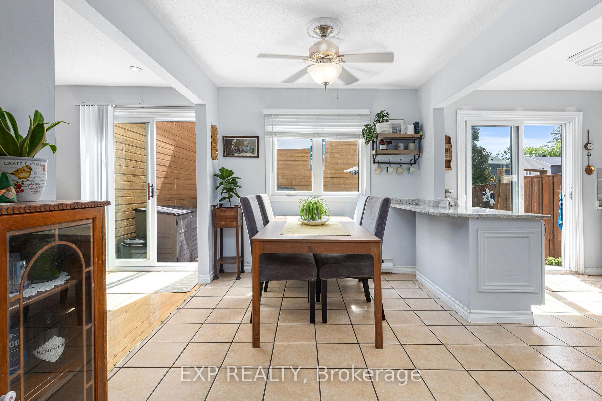 Photo 6 of Unit 94, 215 Petrie Lane, Ottawa, Kanata - Beaverbrook — HOMEH