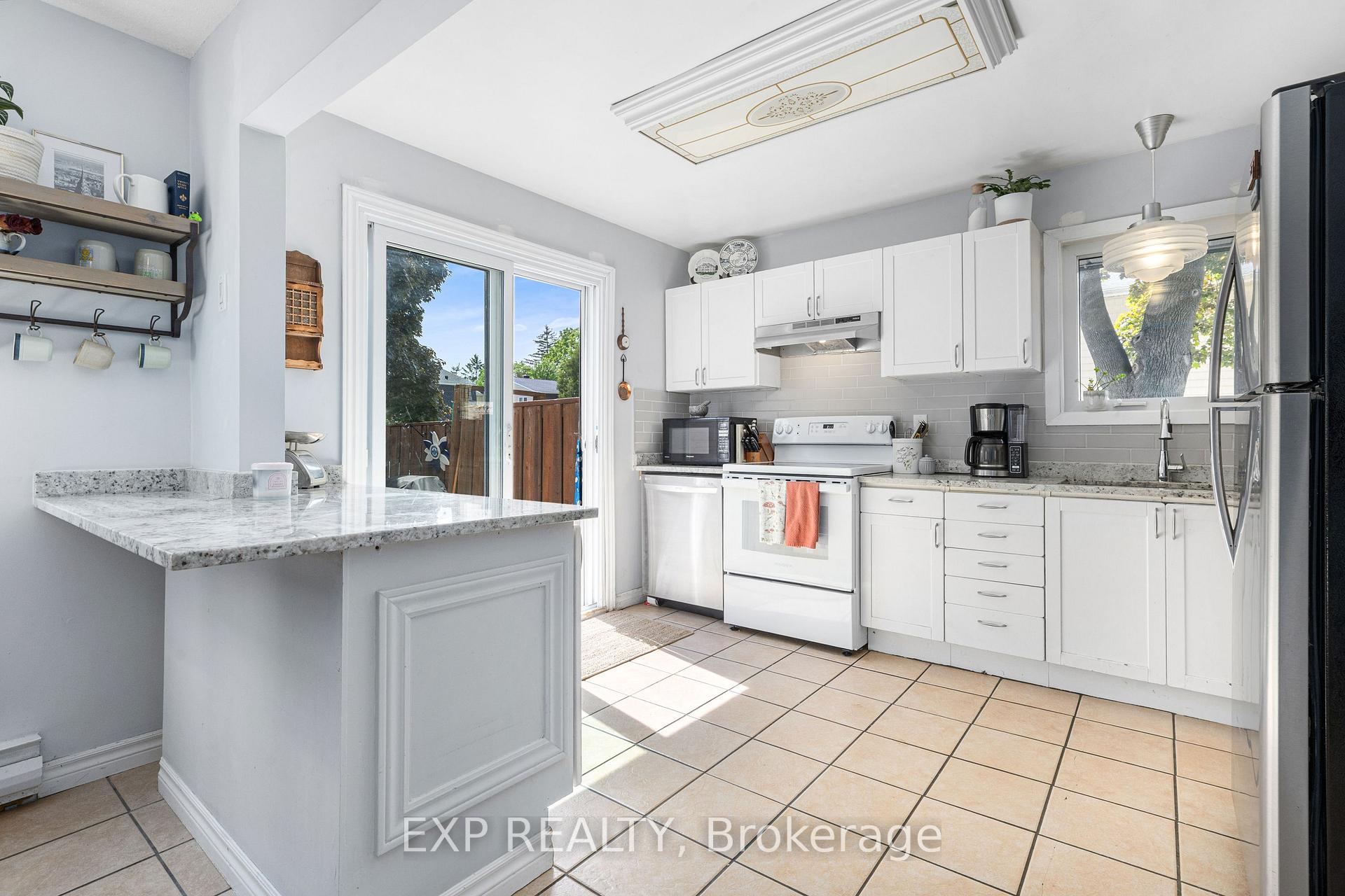 Photo 8 of Unit 94, 215 Petrie Lane, Ottawa, Kanata - Beaverbrook — HOMEH