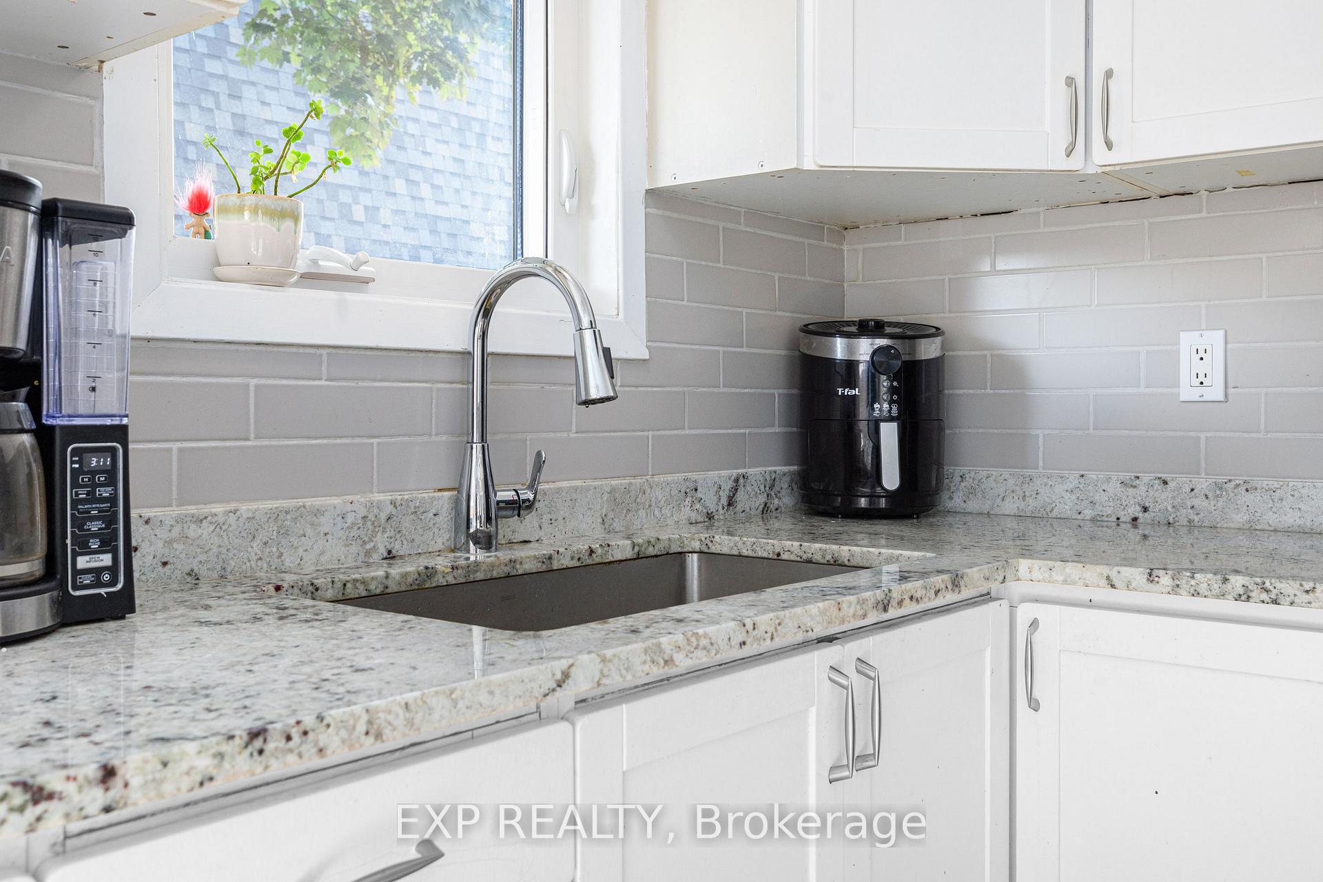 Photo 10 of Unit 94, 215 Petrie Lane, Ottawa, Kanata - Beaverbrook — HOMEH