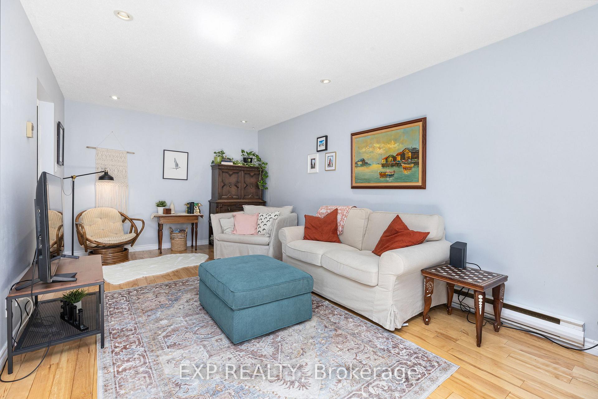 Photo 13 of Unit 94, 215 Petrie Lane, Ottawa, Kanata - Beaverbrook — HOMEH
