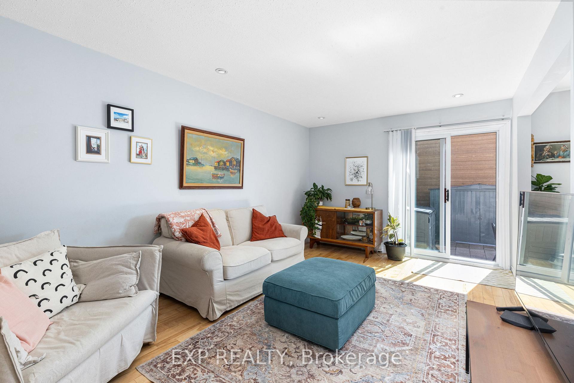 Photo 14 of Unit 94, 215 Petrie Lane, Ottawa, Kanata - Beaverbrook — HOMEH