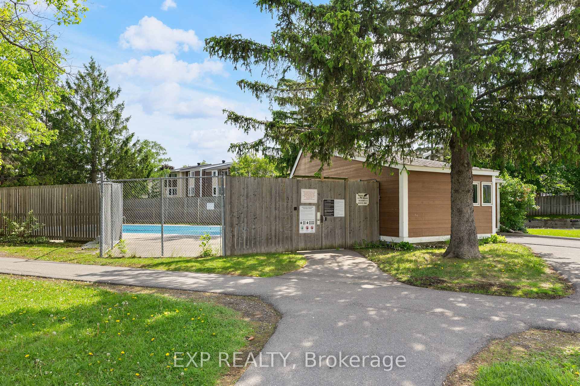 Photo 37 of Unit 94, 215 Petrie Lane, Ottawa, Kanata - Beaverbrook — HOMEH