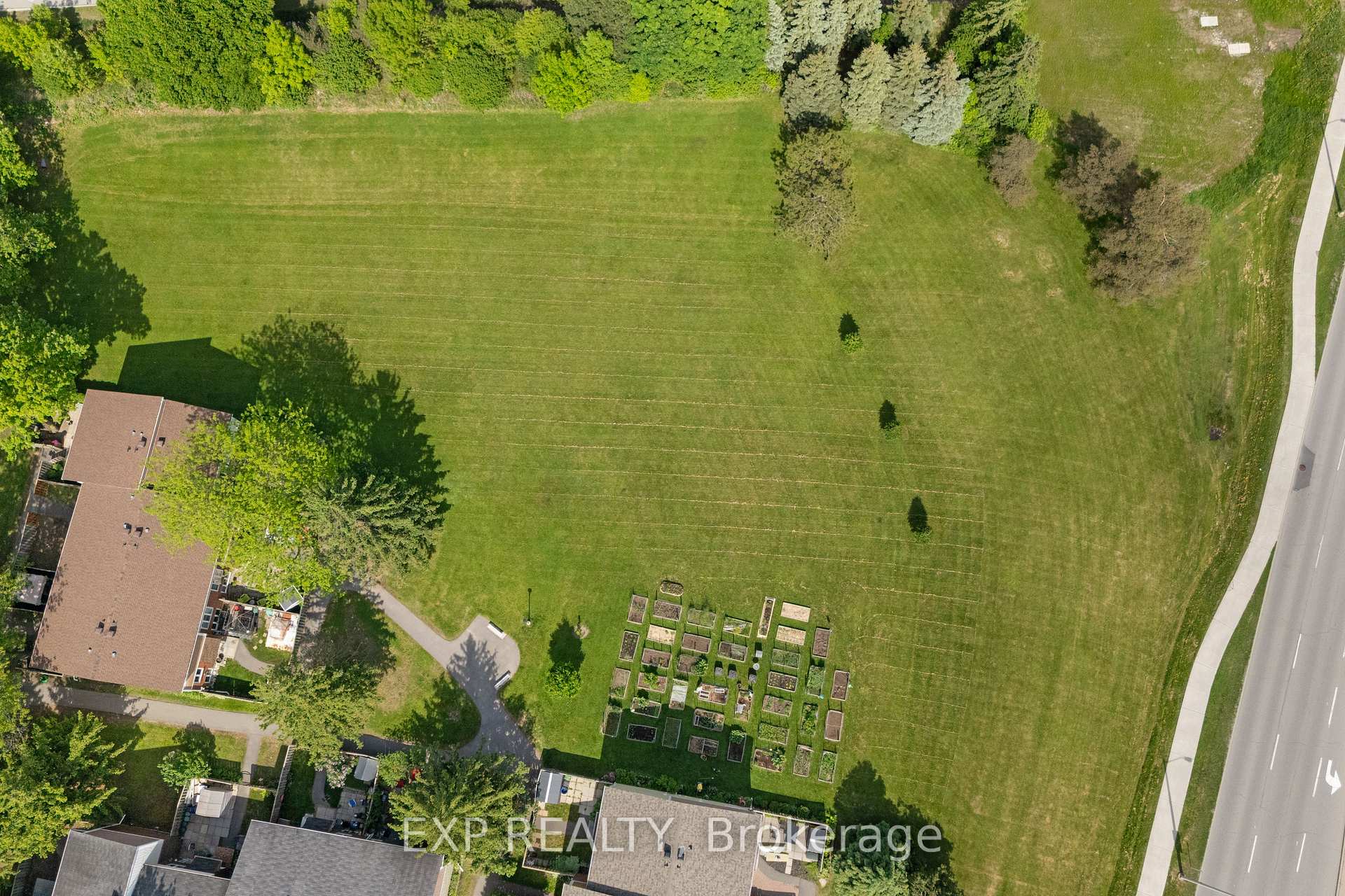 Photo 41 of Unit 94, 215 Petrie Lane, Ottawa, Kanata - Beaverbrook — HOMEH