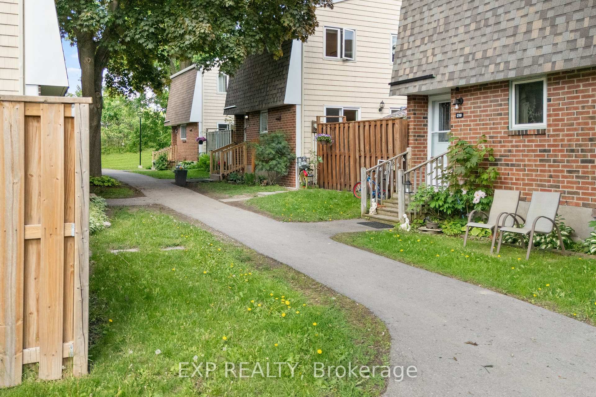 Photo 43 of Unit 94, 215 Petrie Lane, Ottawa, Kanata - Beaverbrook — HOMEH
