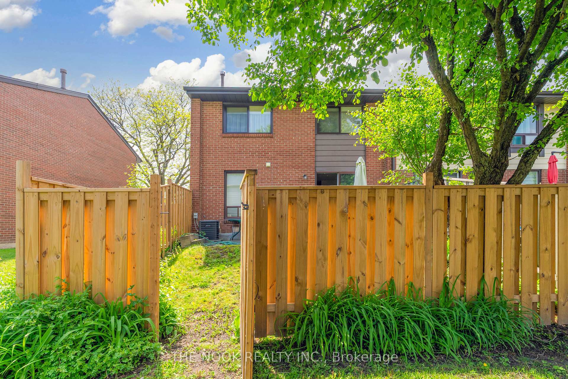 Photo 10 of Unit 28, 155 Glovers Road, Oshawa, Samac — HOMEH