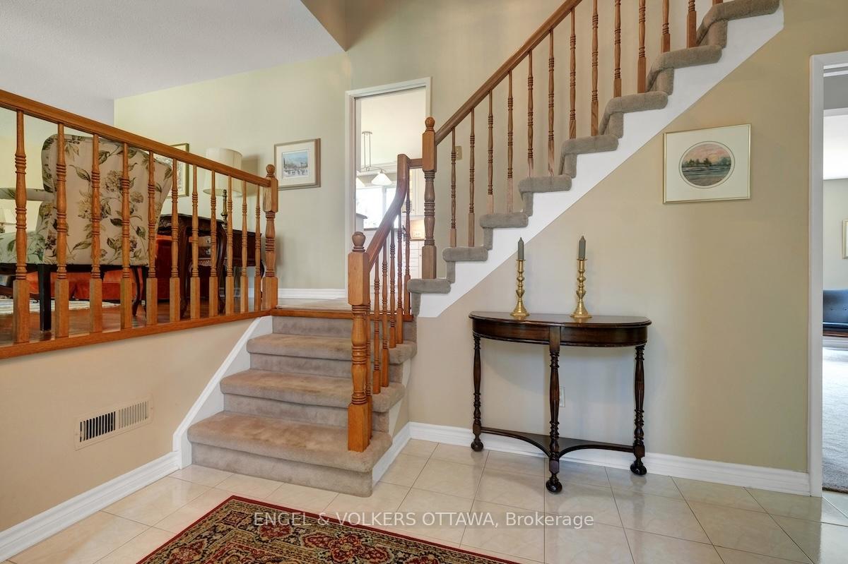 Photo 26 of 15 Dickson Street, Ottawa, Bruce Farm/Graham Park/Qualicum/Bellands — HOMEH
