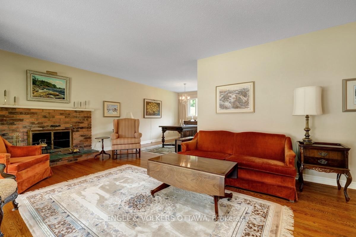 Photo 29 of 15 Dickson Street, Ottawa, Bruce Farm/Graham Park/Qualicum/Bellands — HOMEH
