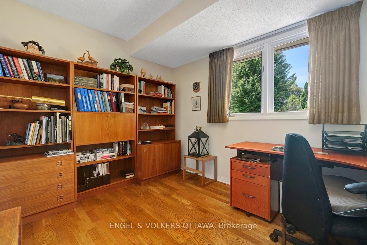 Photo 48 of 15 Dickson Street, Ottawa, Bruce Farm/Graham Park/Qualicum/Bellands — HOMEH