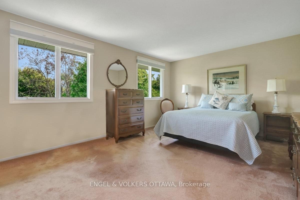 Photo 51 of 15 Dickson Street, Ottawa, Bruce Farm/Graham Park/Qualicum/Bellands — HOMEH