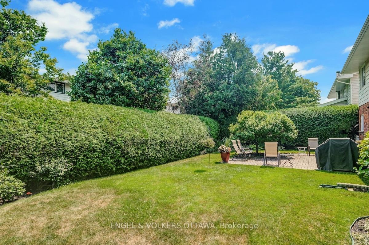 Photo 87 of 15 Dickson Street, Ottawa, Bruce Farm/Graham Park/Qualicum/Bellands — HOMEH