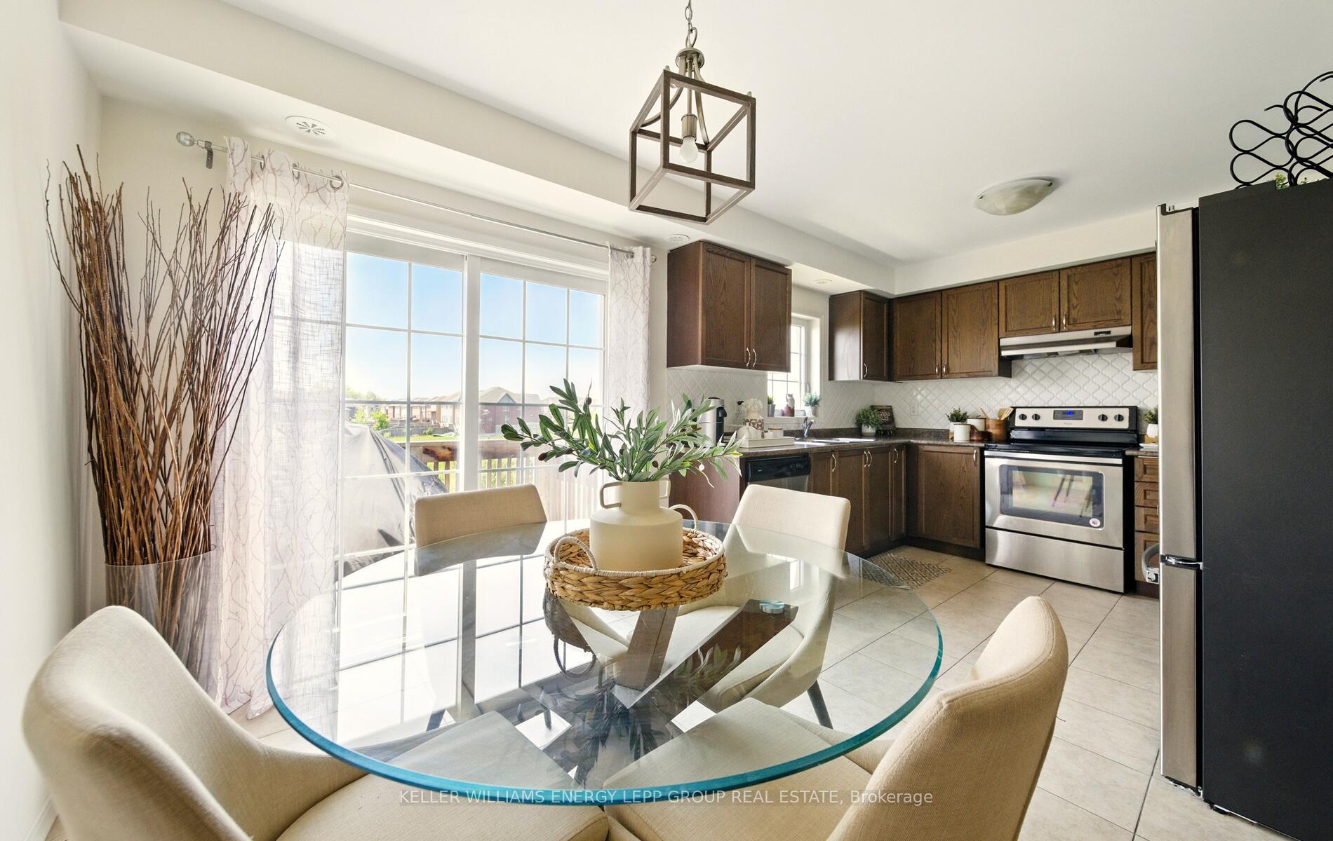 Photo 23 of Unit 53, 2458 Bromus Path, Oshawa, Windfields — HOMEH