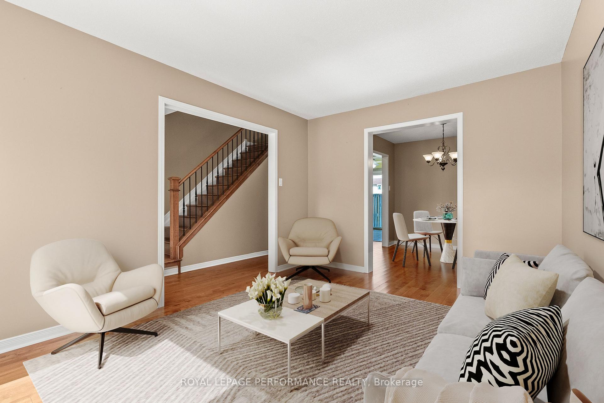 Photo 5 of Unit Unit #18, 1968 Colorado Lane, Ottawa, Orleans/Sunridge — HOMEH