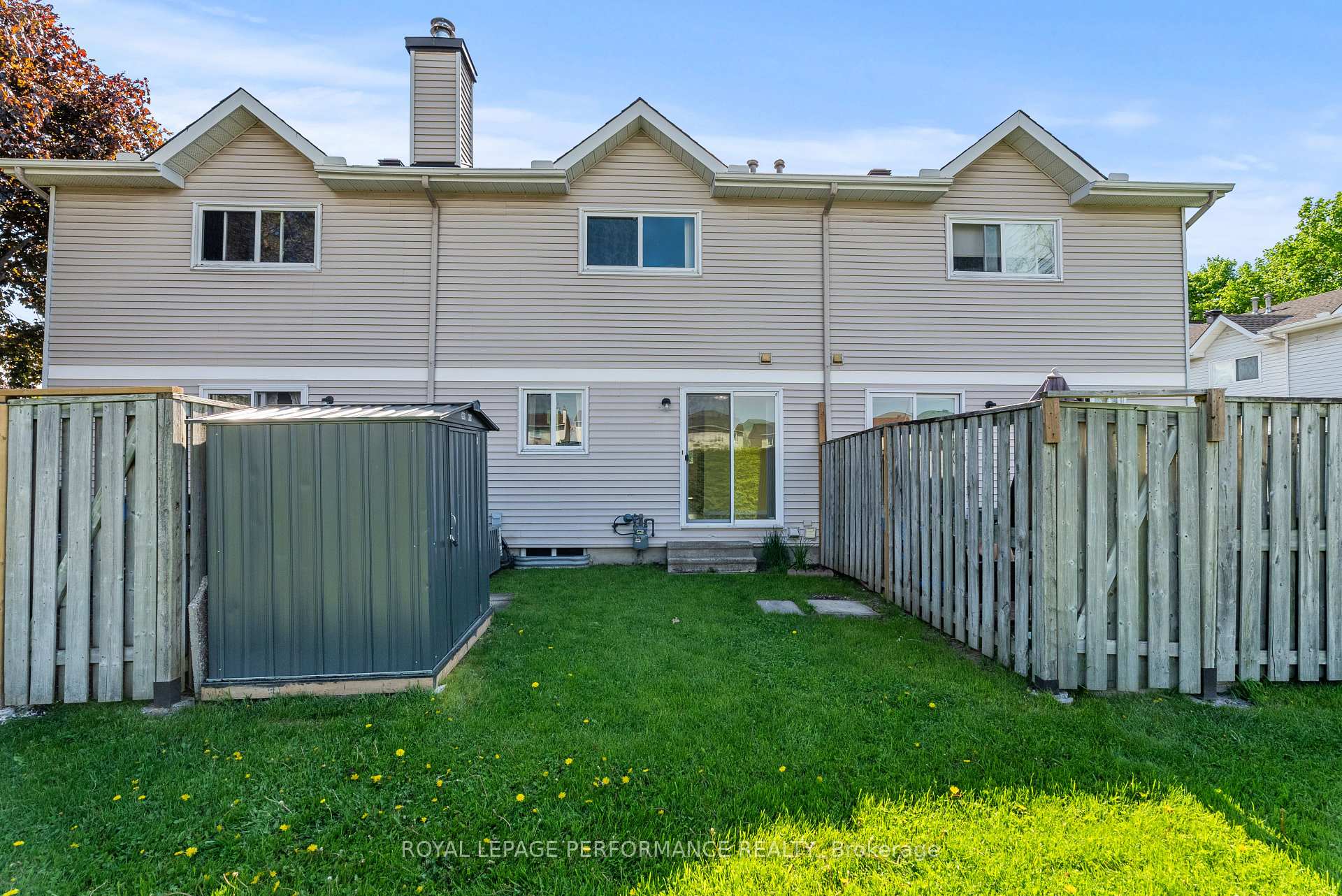 Photo 28 of Unit Unit #18, 1968 Colorado Lane, Ottawa, Orleans/Sunridge — HOMEH
