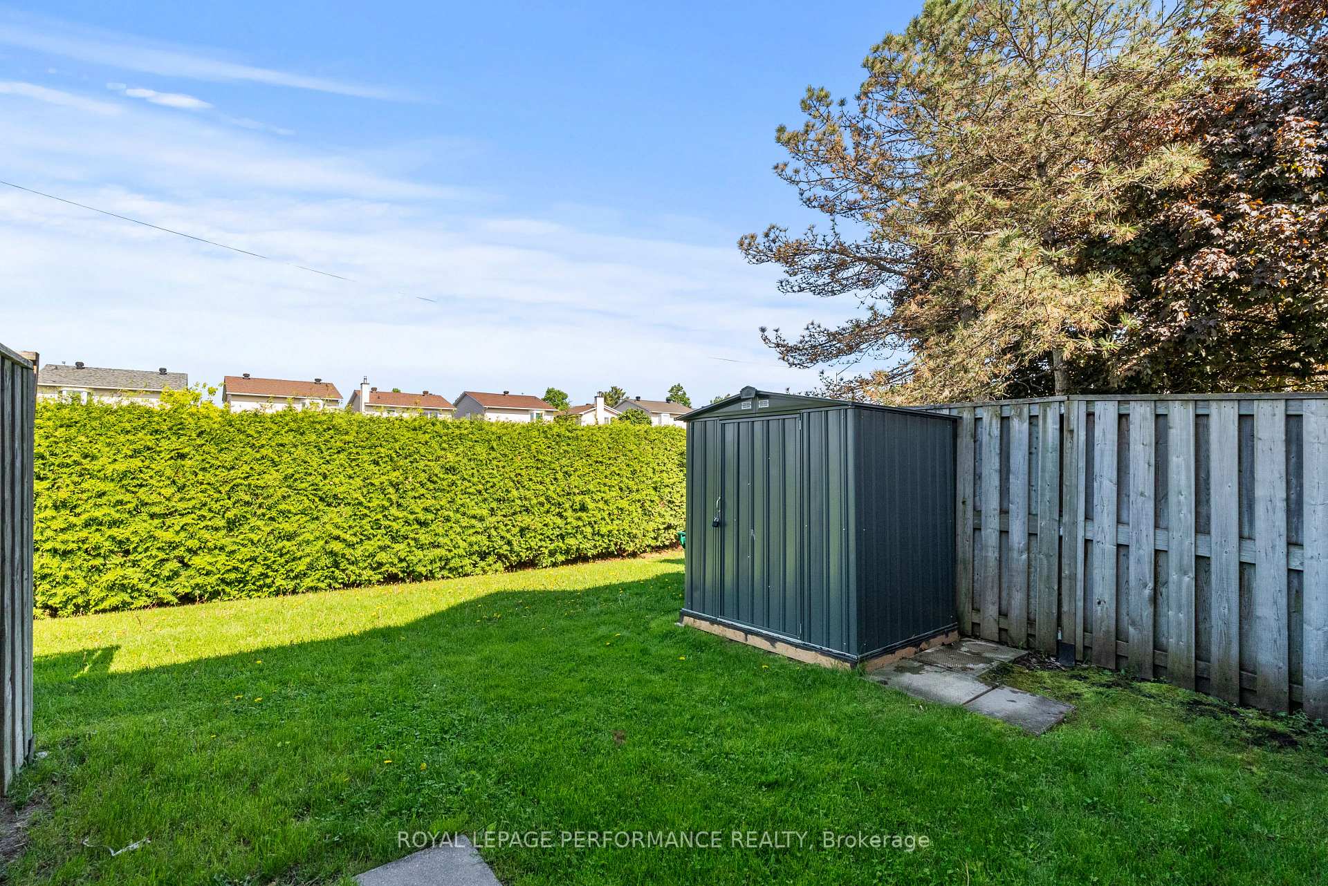 Photo 29 of Unit Unit #18, 1968 Colorado Lane, Ottawa, Orleans/Sunridge — HOMEH