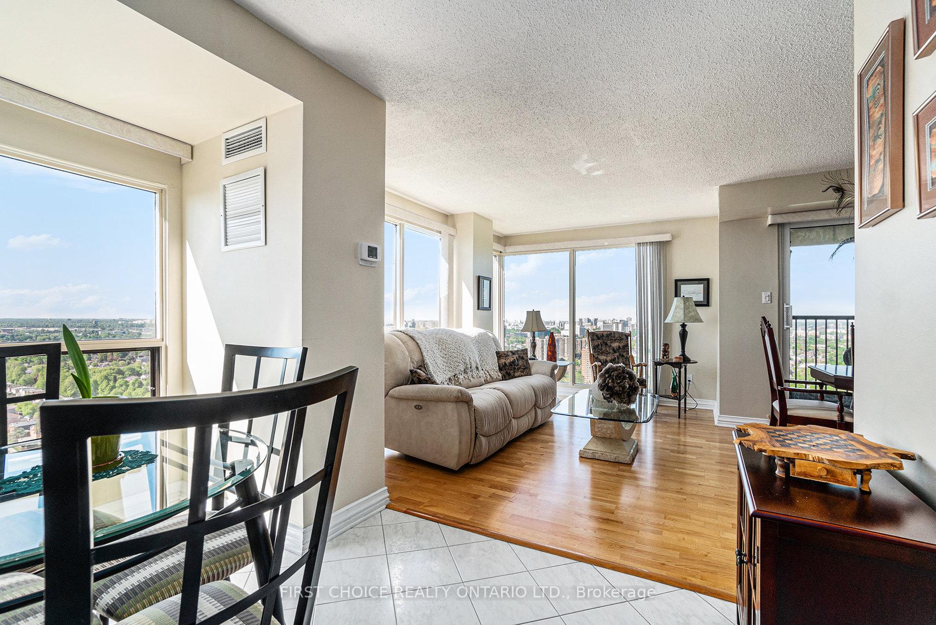 Photo 14 of Unit 2405, 545 St Laurent Boulevard, Ottawa, Viscount Alexander Park — HOMEH