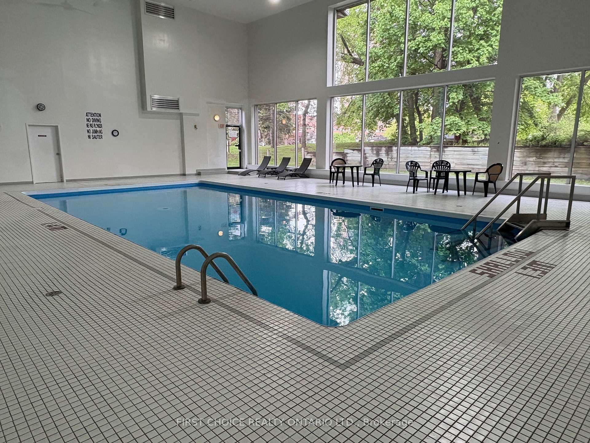 Photo 29 of Unit 2405, 545 St Laurent Boulevard, Ottawa, Viscount Alexander Park — HOMEH