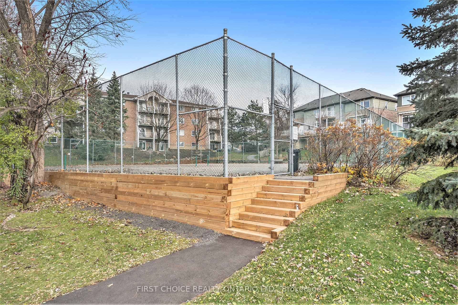 Photo 39 of Unit 2405, 545 St Laurent Boulevard, Ottawa, Viscount Alexander Park — HOMEH