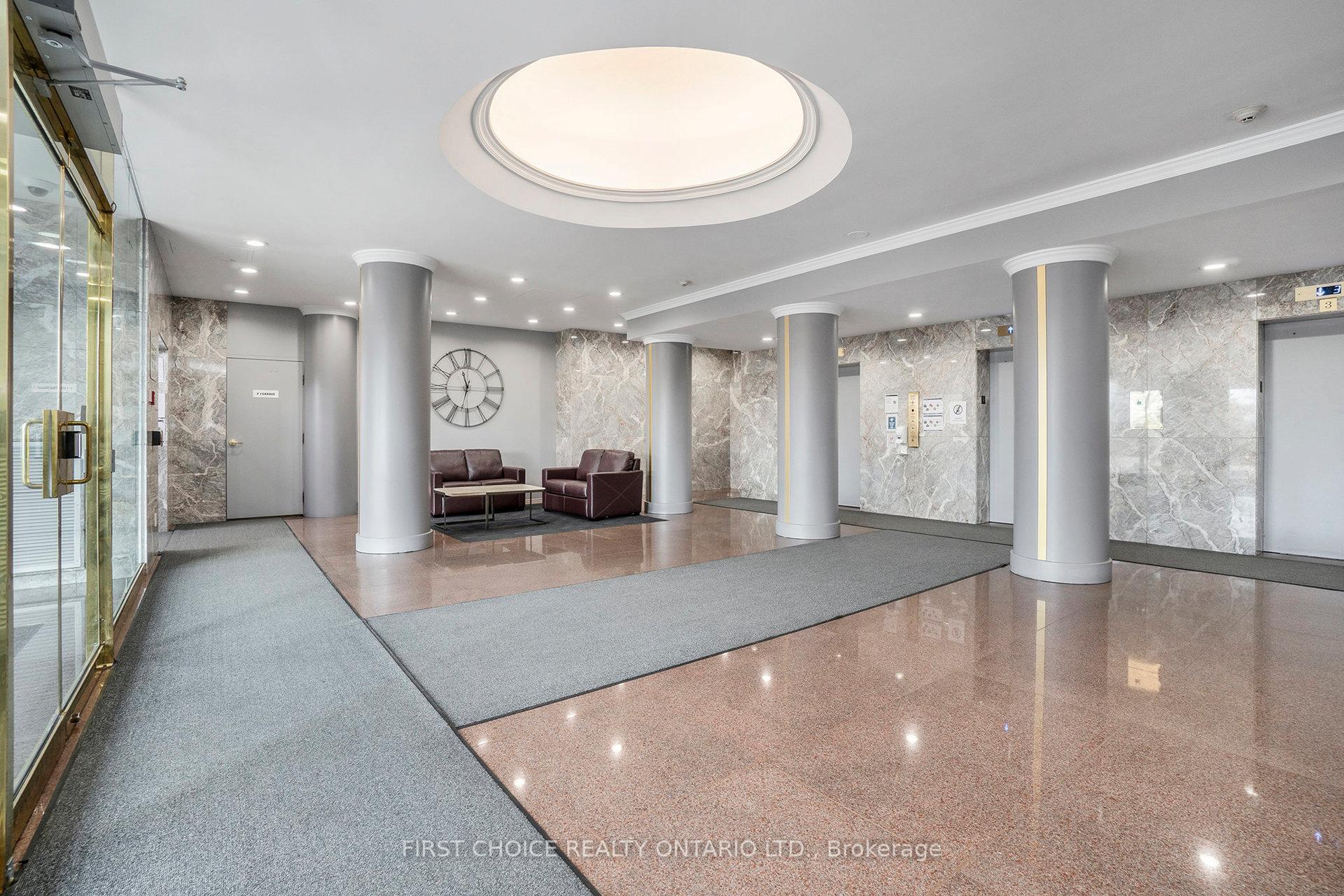 Photo 40 of Unit 2405, 545 St Laurent Boulevard, Ottawa, Viscount Alexander Park — HOMEH
