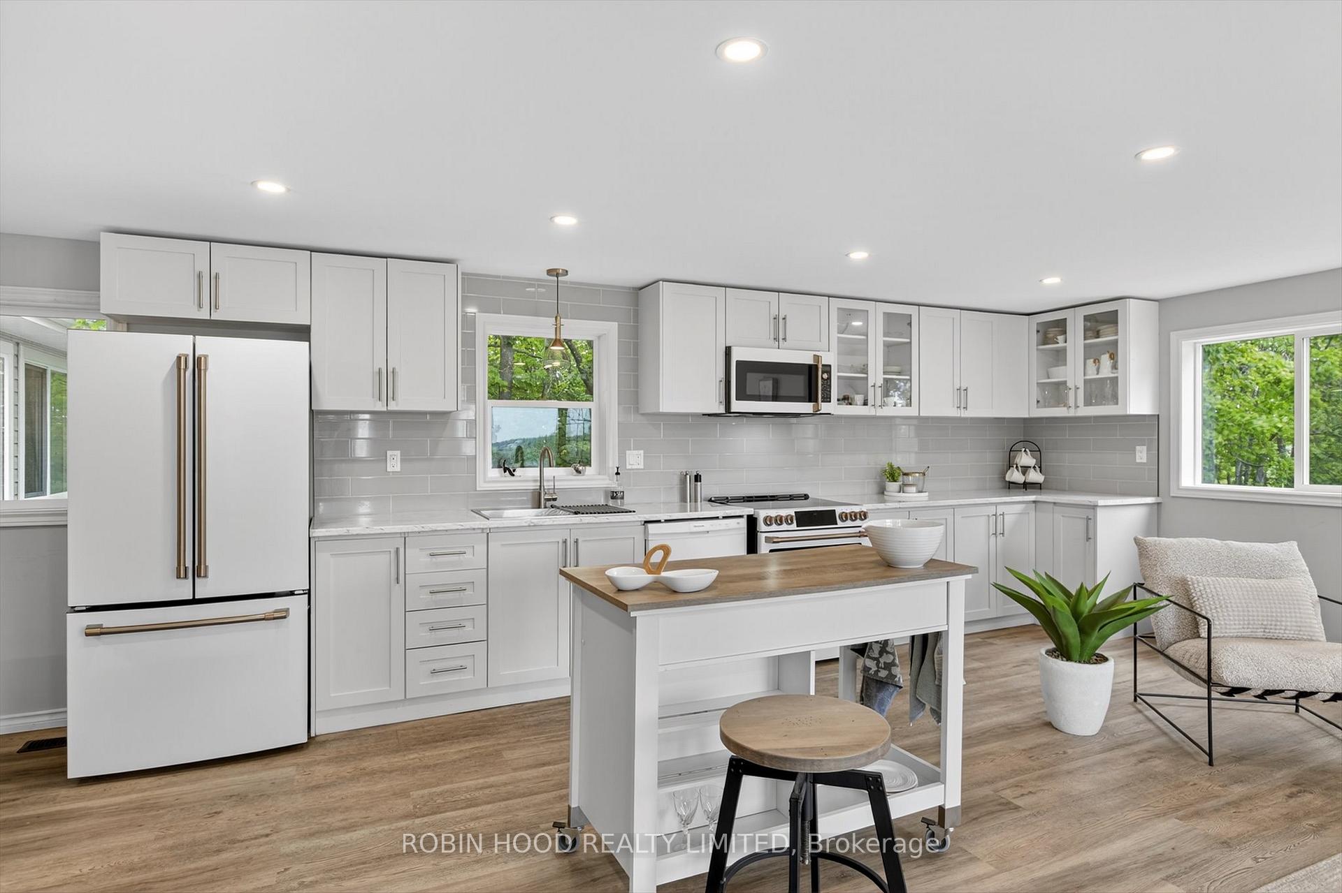 Photo 10 of 1348 County Road 4, Douro-Dummer — HOMEH