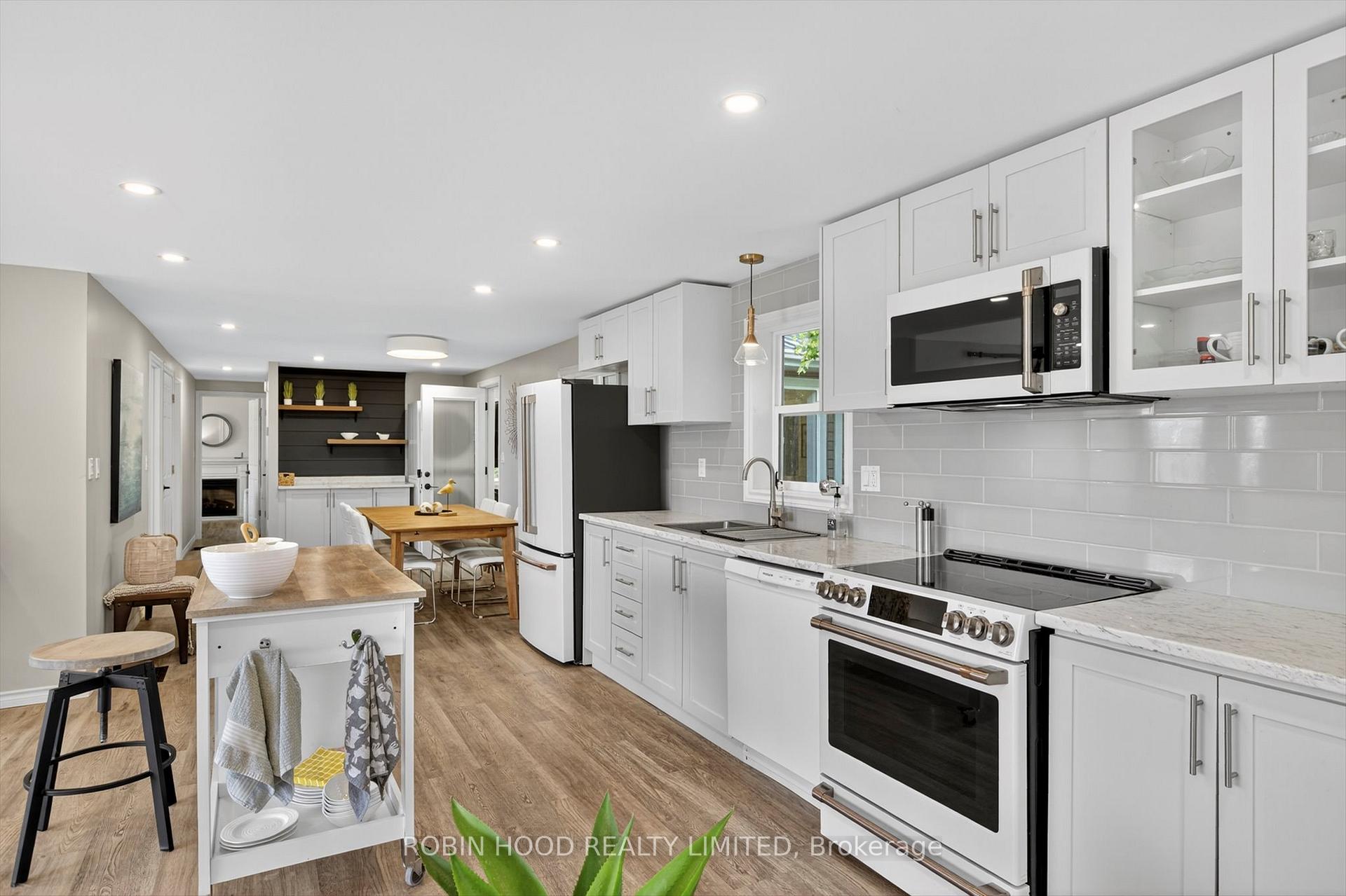 Photo 12 of 1348 County Road 4, Douro-Dummer — HOMEH