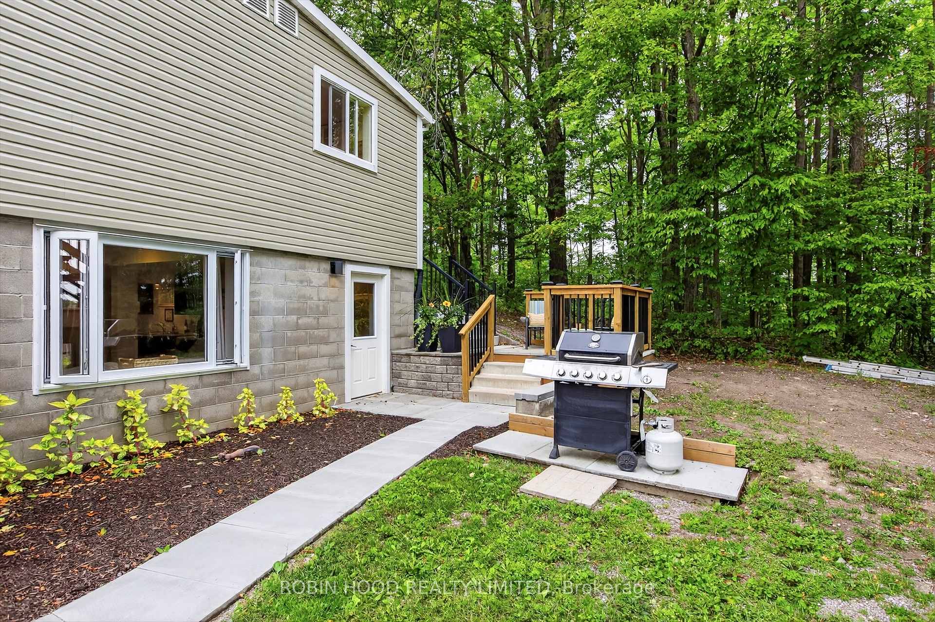 Photo 38 of 1348 County Road 4, Douro-Dummer — HOMEH