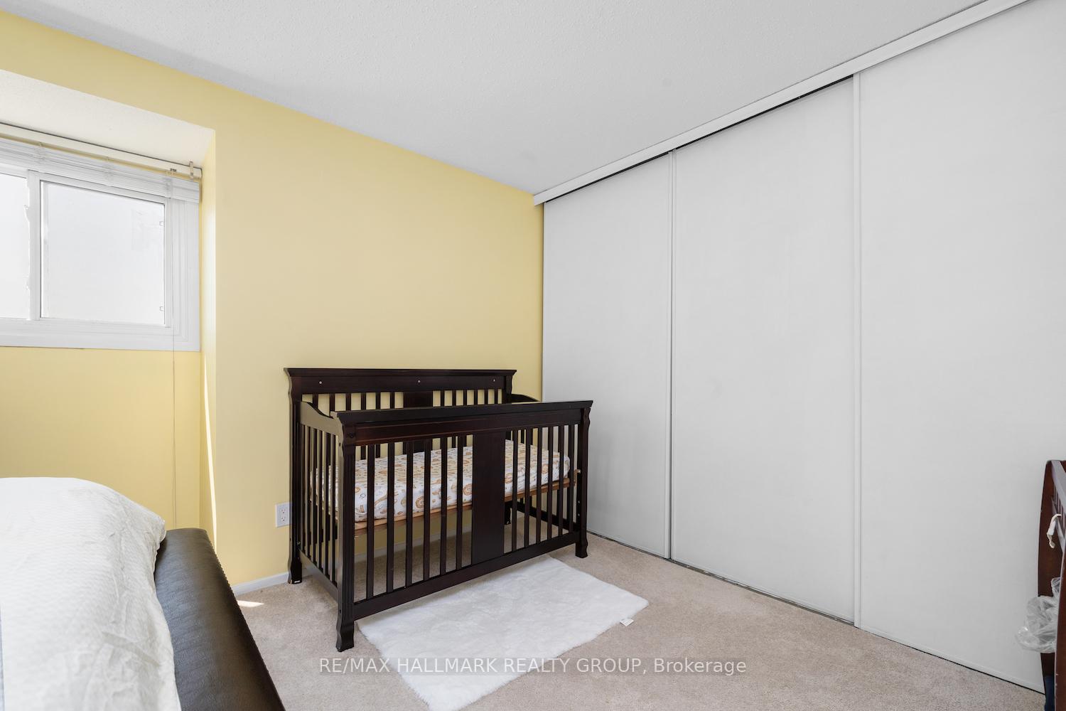 Photo 15 of 3238 Uplands Drive, Ottawa, Hunt Club — HOMEH