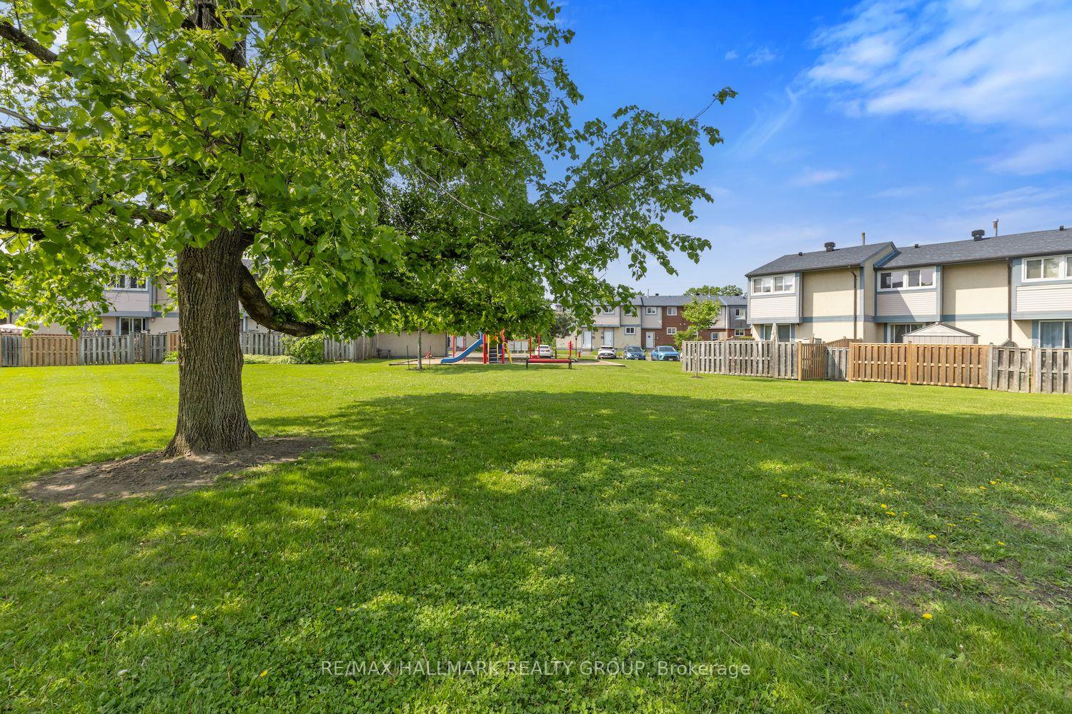 Photo 25 of 3238 Uplands Drive, Ottawa, Hunt Club — HOMEH