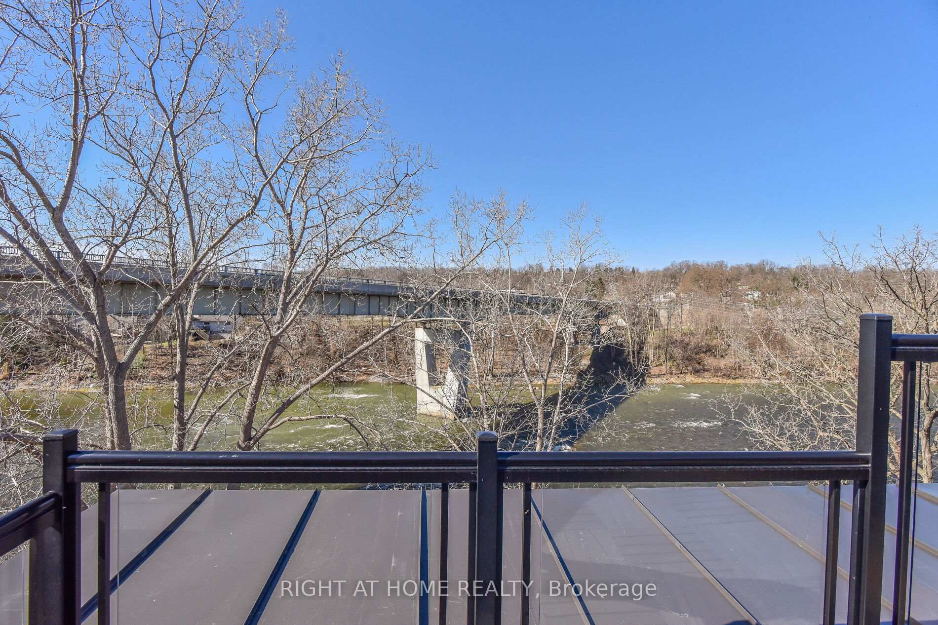 Photo 35 of Unit 15, 2 Willow Street, Brant, Paris — HOMEH