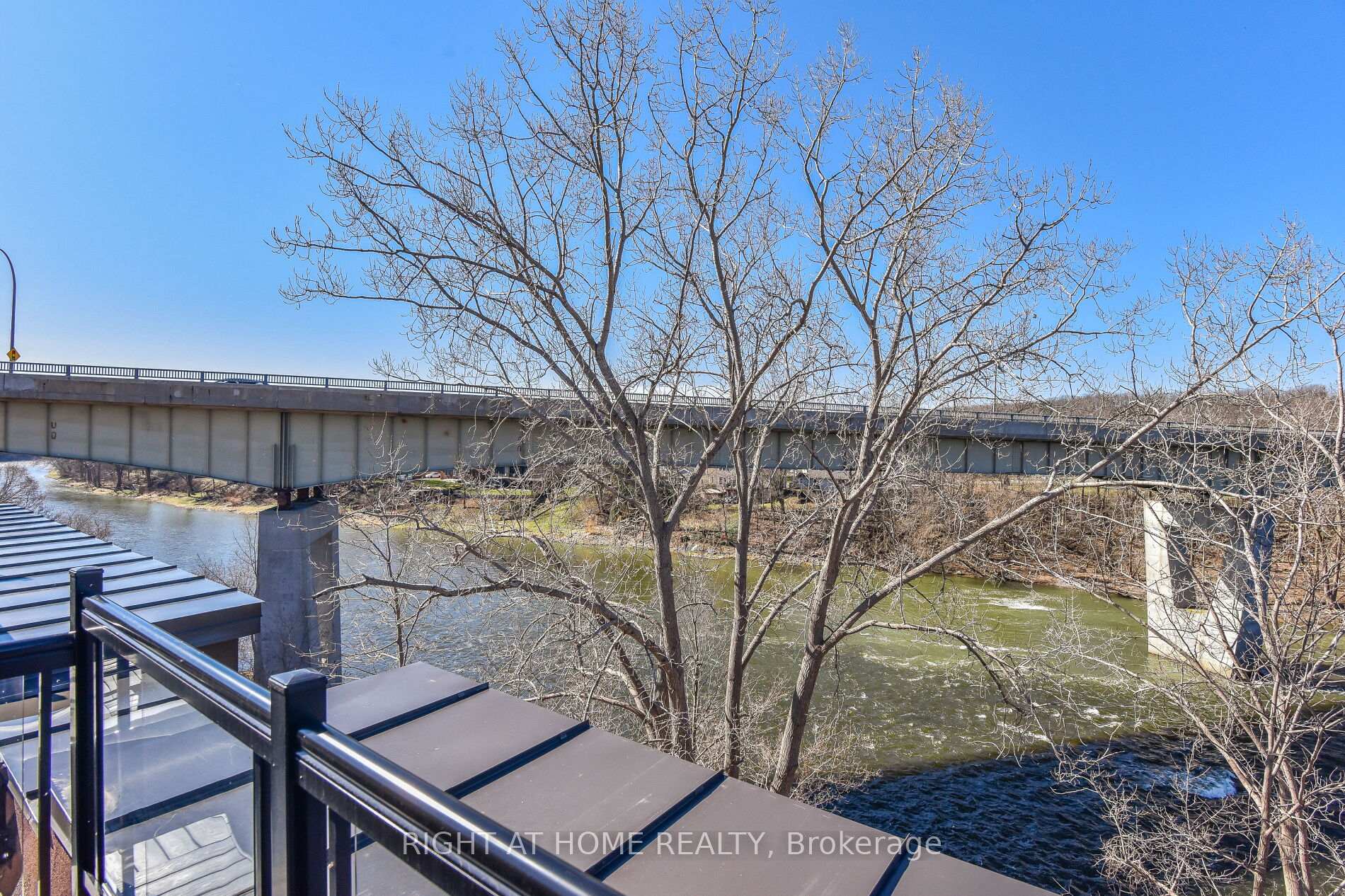 Photo 37 of Unit 15, 2 Willow Street, Brant, Paris — HOMEH