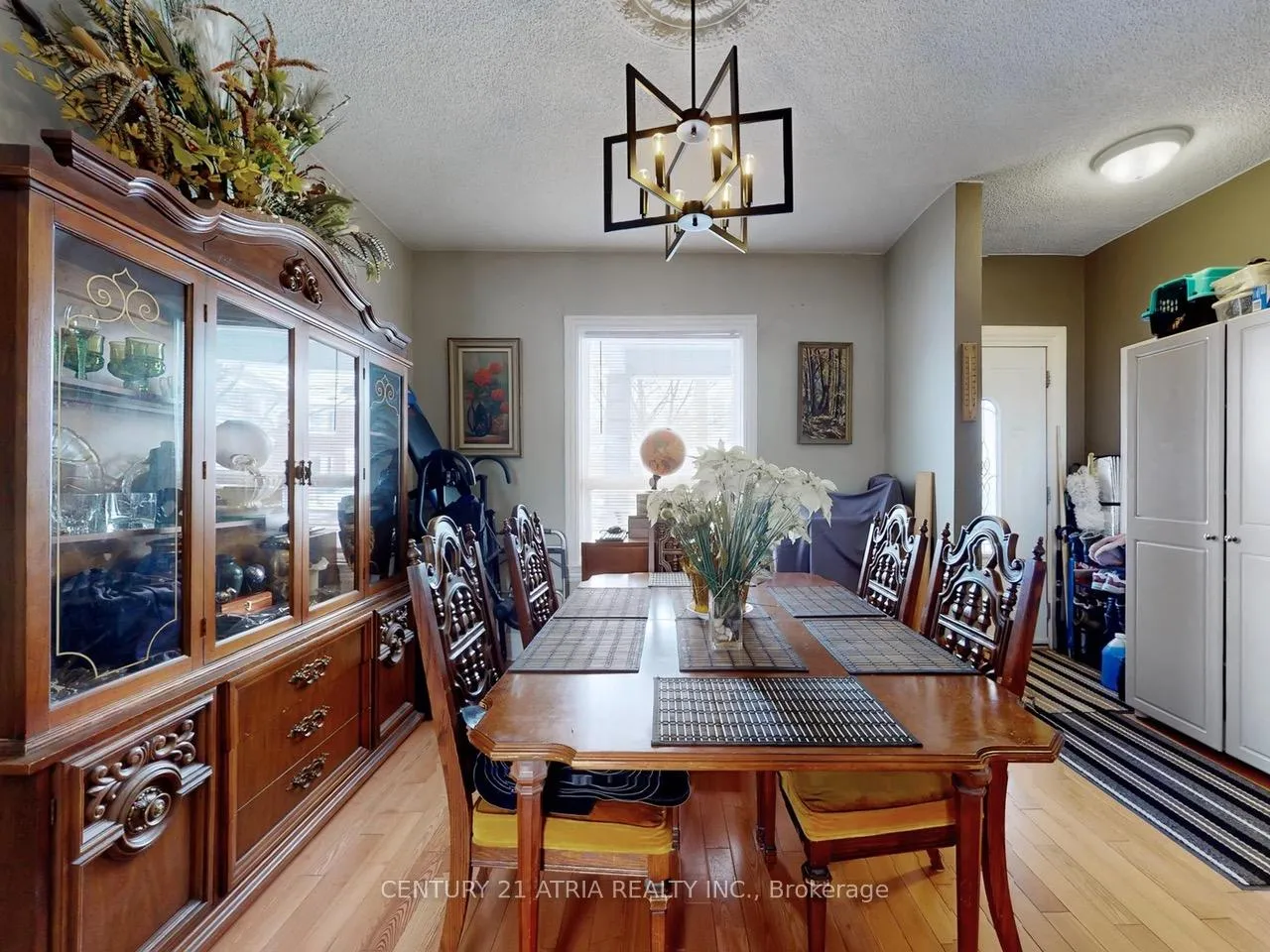Photo 6 of 40 Sibley Avenue, Toronto, East End-Danforth — HOMEH