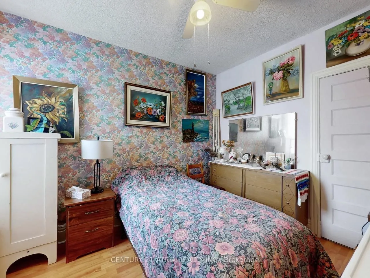 Photo 20 of 40 Sibley Avenue, Toronto, East End-Danforth — HOMEH