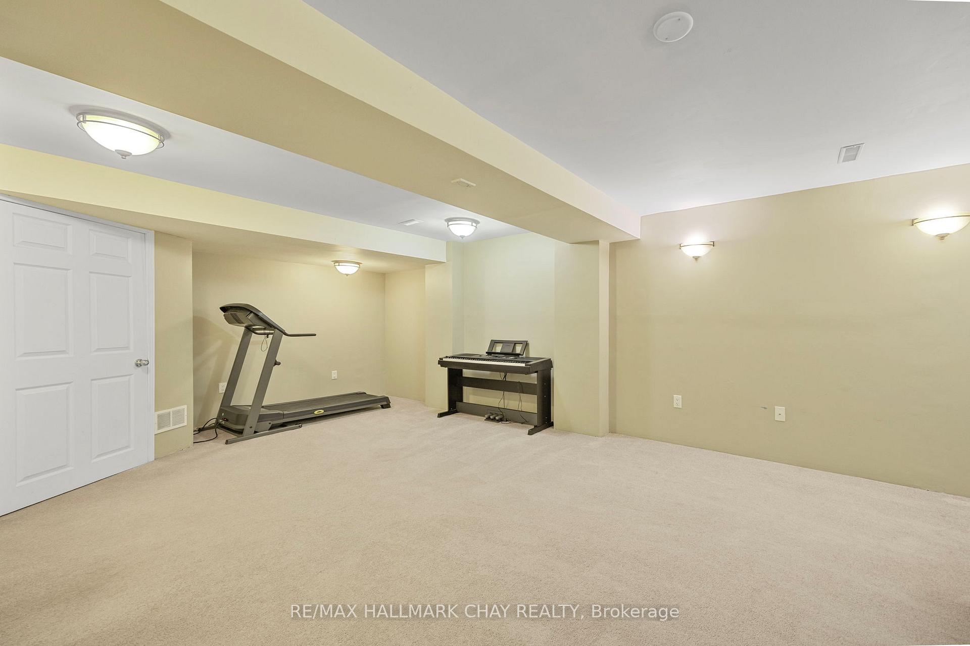 Photo 43 of Unit 49, 165 Kozlov Street, Barrie, West Bayfield — HOMEH